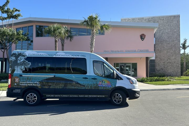 a car parked in front of a building